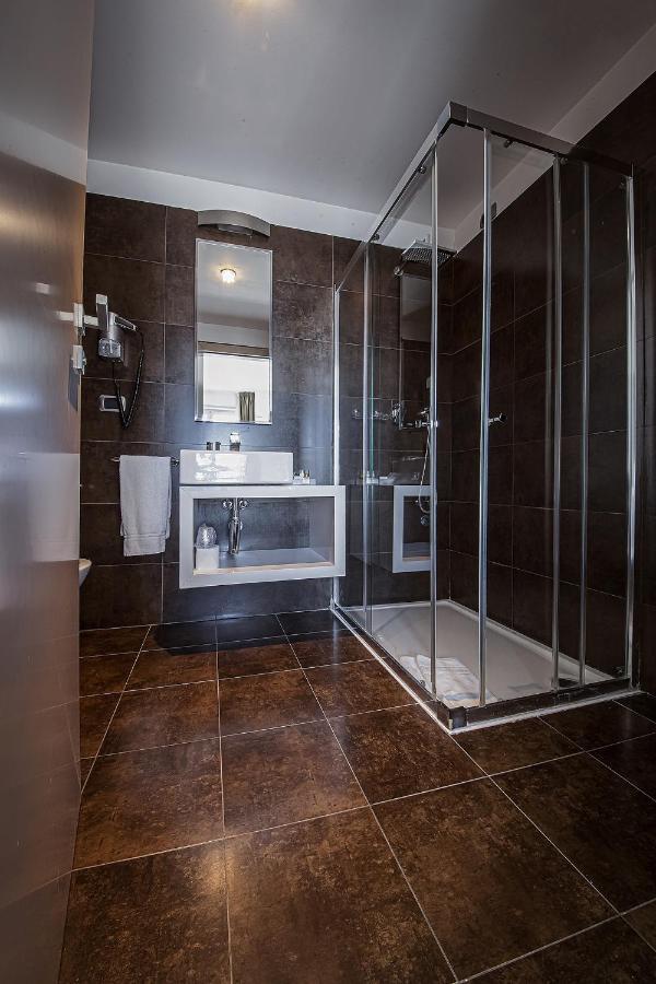 Hotel For You Cernusco Sul Naviglio Luaran gambar