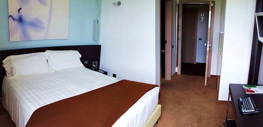 Hotel For You Cernusco Sul Naviglio Luaran gambar