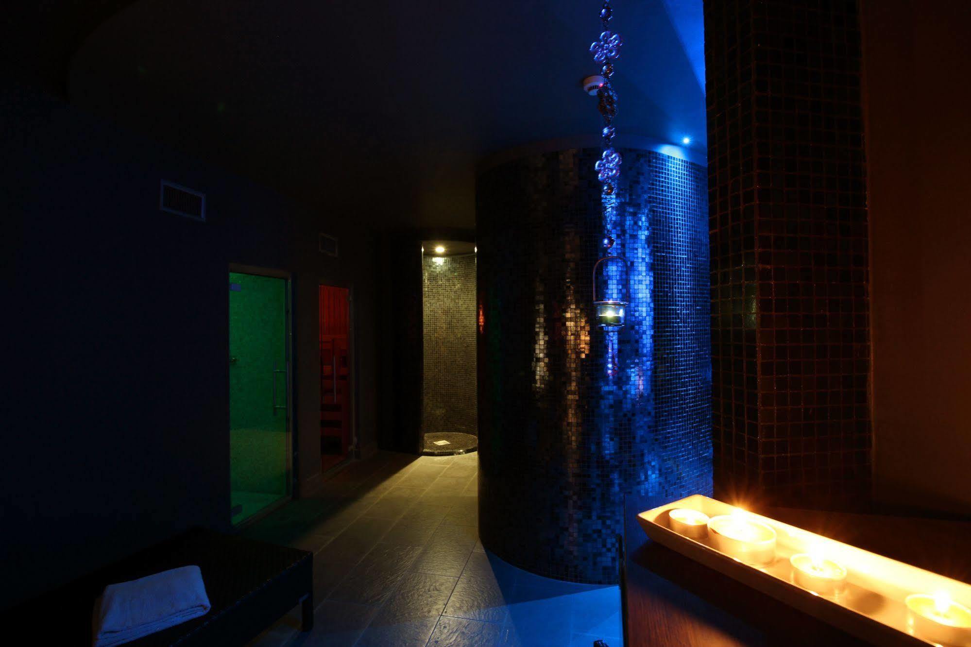Hotel For You Cernusco Sul Naviglio Luaran gambar